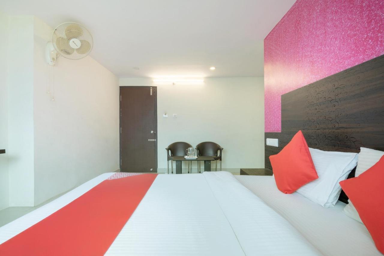 Hotel Oyo 13594 Mathrushree Residency Bengaluru Zewnętrze zdjęcie